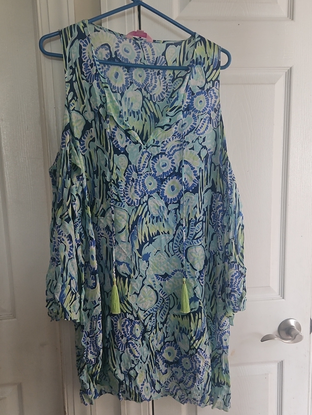 Floral Cold-Shoulder Tunic Top in Blue-Green